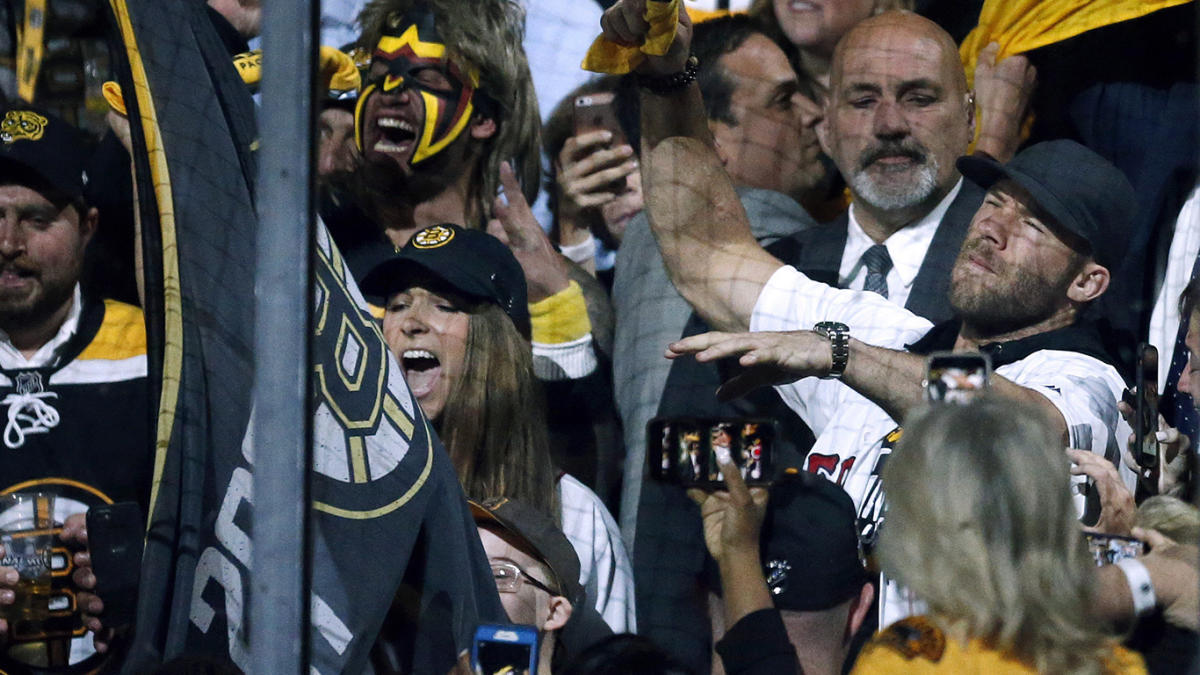 Stanley Cup Final: Julian Edelman wore David Ortiz jersey to Game 7