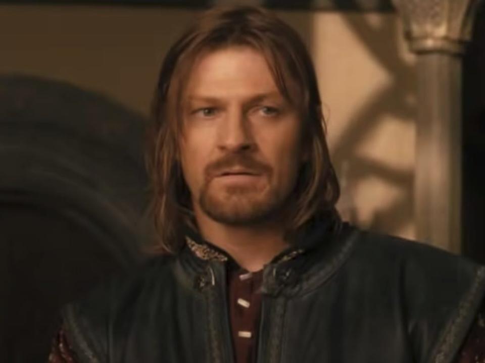 boromir wearing a black jacket in lord of the rings