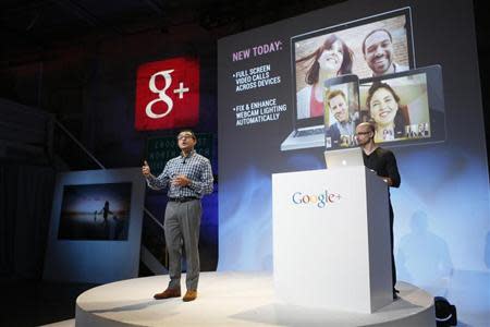 Senior Vice President of Engineering at Google Vic Gundotra (L) speaks about updates to Google Plus during a Google event in San Francisco, California, October 29, 2013. REUTERS/Beck Diefenbach