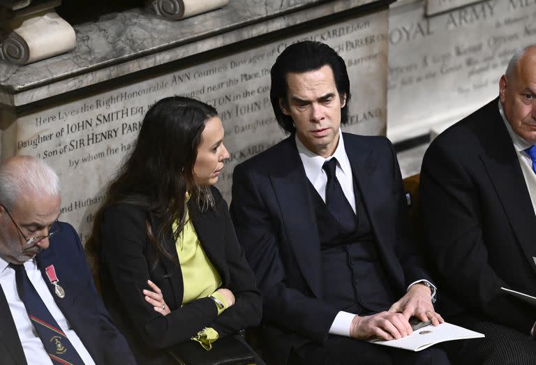 El cantante Nick Cave en la ceremonia de coronación (Photo by Gareth Cattermole / POOL / AFP)