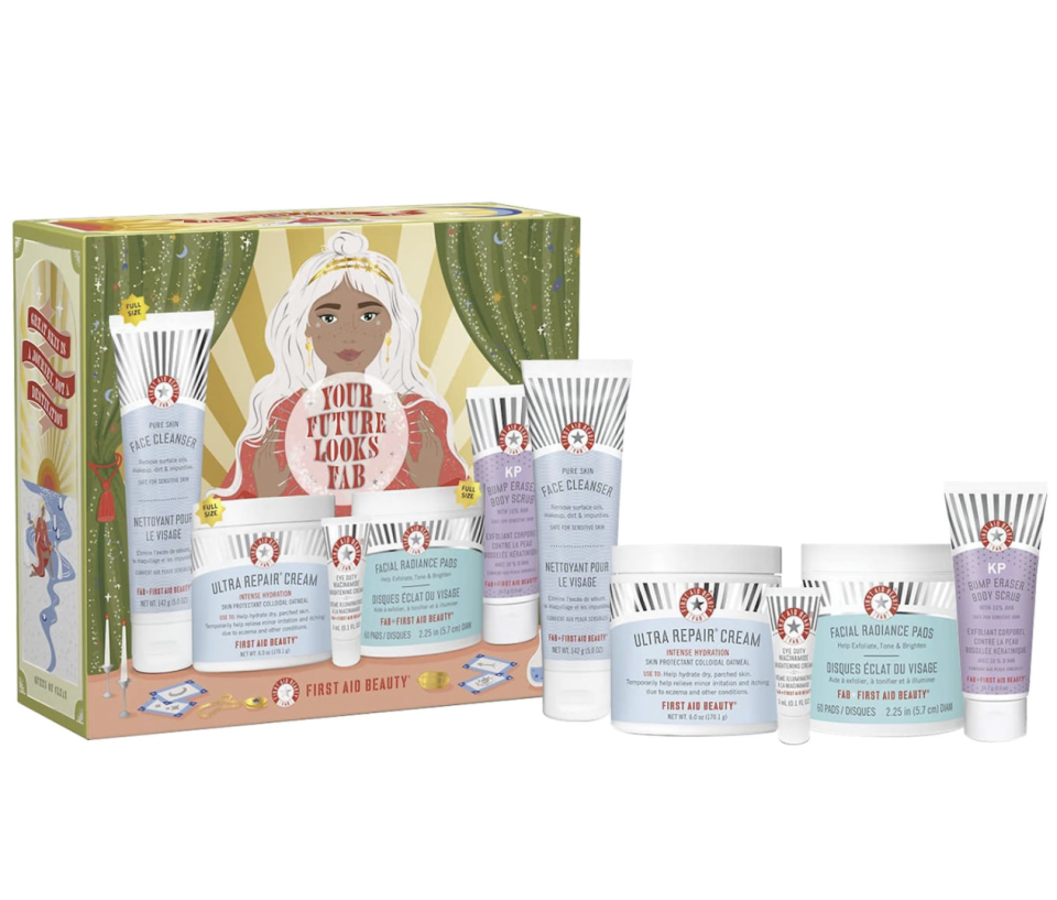 First Aid Beauty Your Future Looks Fab Gift Set