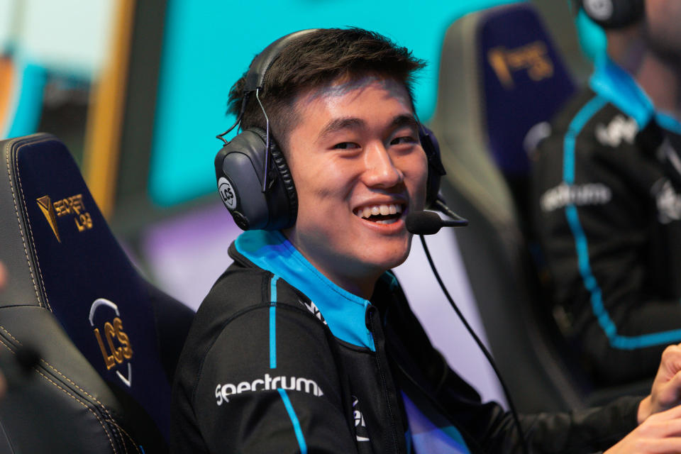 一度被請出來救火的Pobelter被下放CLG青訓隊。   圖：翻攝LoL Esports Photo Flickr