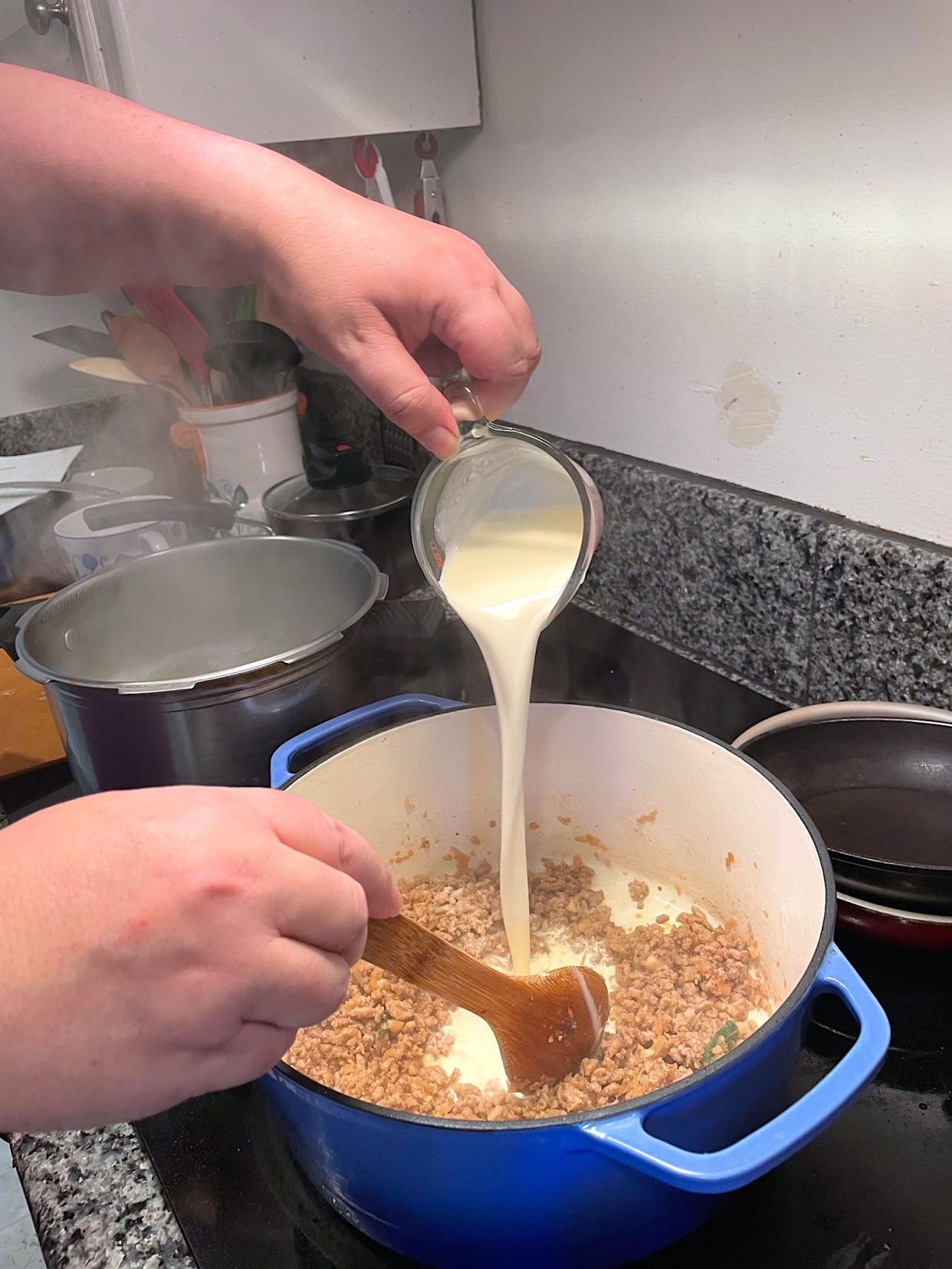 Adding cream to Gordon Ramsay's 10-minute pasta