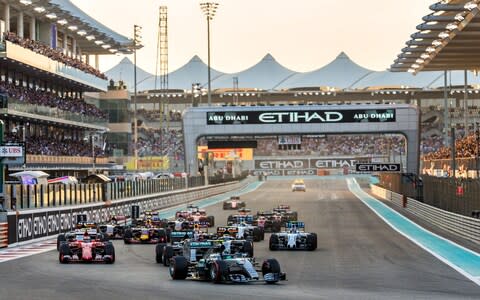 Start during the Abu Dhabi Formula One Grand Prix at Yas Marina Circuit on November 29, 2015 in Abu Dhabi, United Arab Emirates - Credit: Getty Images
