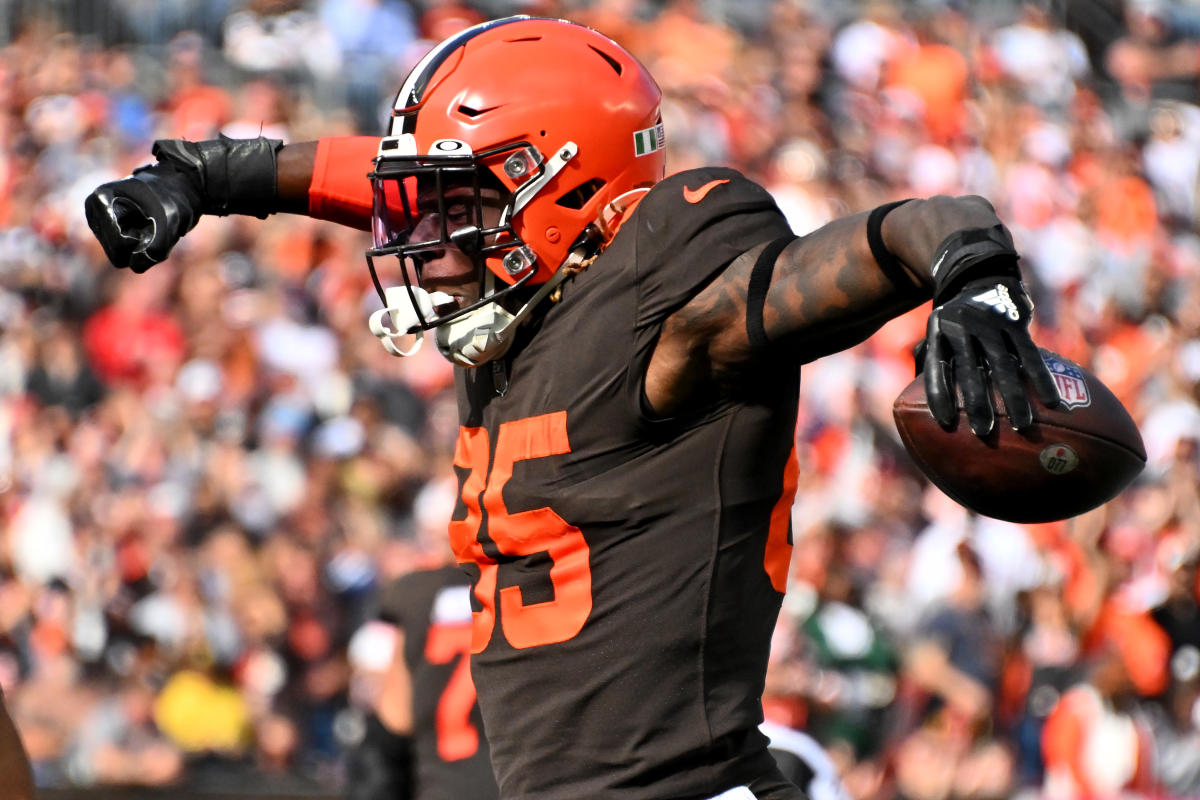 Yahoo Single-Game DFS Breakdown: Browns at Steelers