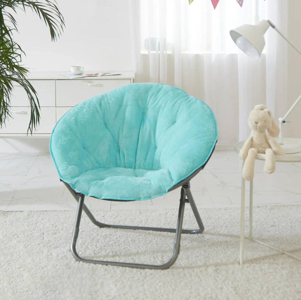 light teal foldable saucer chair