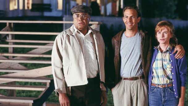 PHOTO: James Earl Jones, Kevin Costner and Amy Madigan star in 'Field of Dreams,' 1989.  (Universal Pictures)