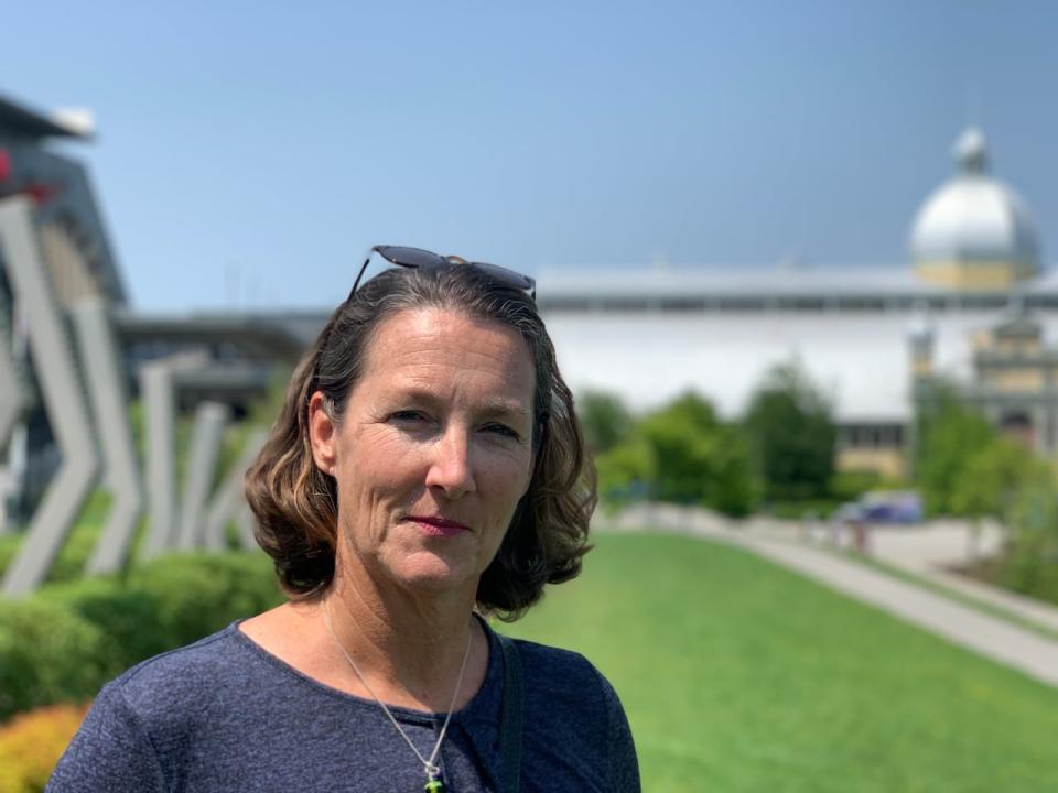 Carolyn Mackenzie says the City of Ottawa should consider whether a new municipal arena should be located on the LRT rather than at Lansdowne, given its construction could cost at least $183 million.