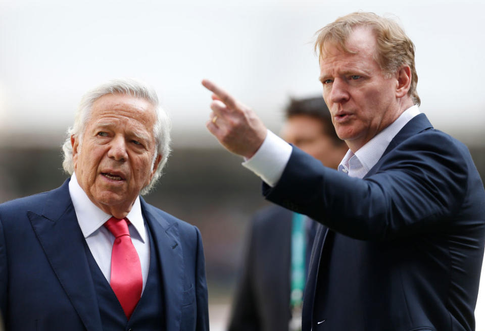 Robert Kraft and Roger Goodell are two of the figures who come in for skewering in a new book. (Getty)