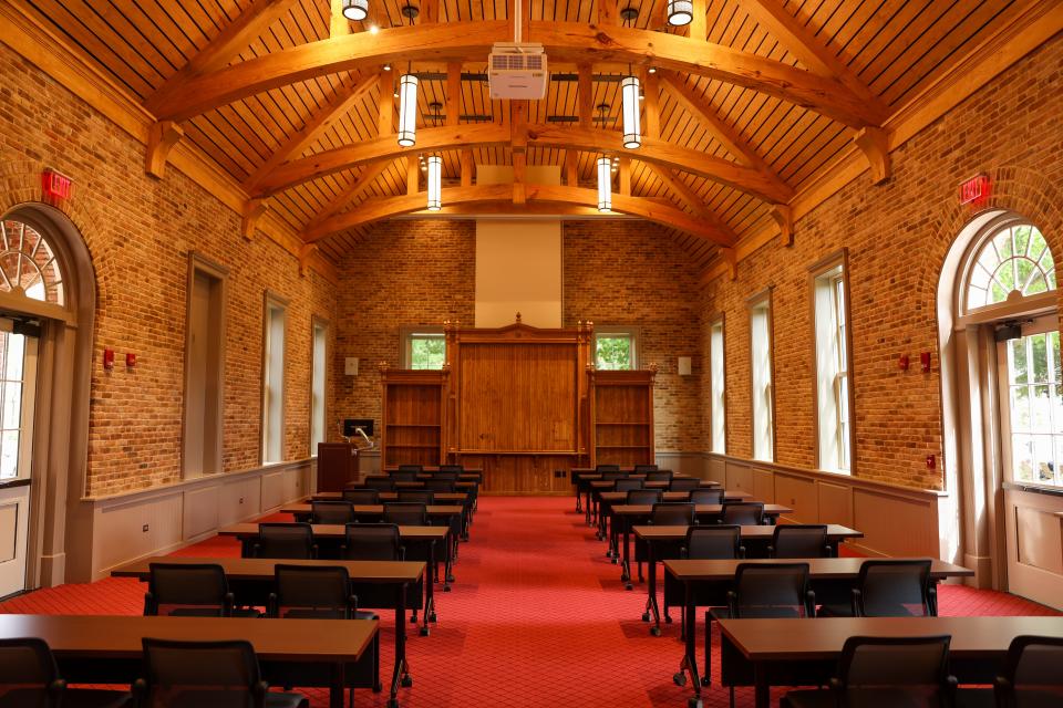 The lecture hall in the newly renovated Tuomey Hall, the home of the Shelby Institute for Policy and Leadership. The institute houses official Senate papers, records and materials donated by
former U.S. Sen. Richard Shelby.