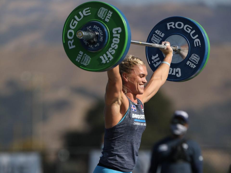 Katrin Davidsdottir competing in the 2020 CrossFit Games.