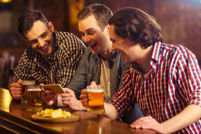 Men in pub