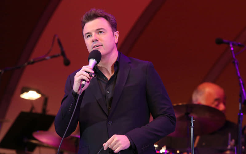 <p>Serienschöpfer Seth MacFarlane ging ebenfalls auf Trumps Verhalten gegenüber Frauen ein und machte sich über ein Zitat des Republikaners lustig: „Niemand hat mehr Respekt vor Frauen als ich. Nicht einmal Frauen. Nicht einmal ich. Nicht einmal… oh, warte…“ (Bild: Getty Images)</p>