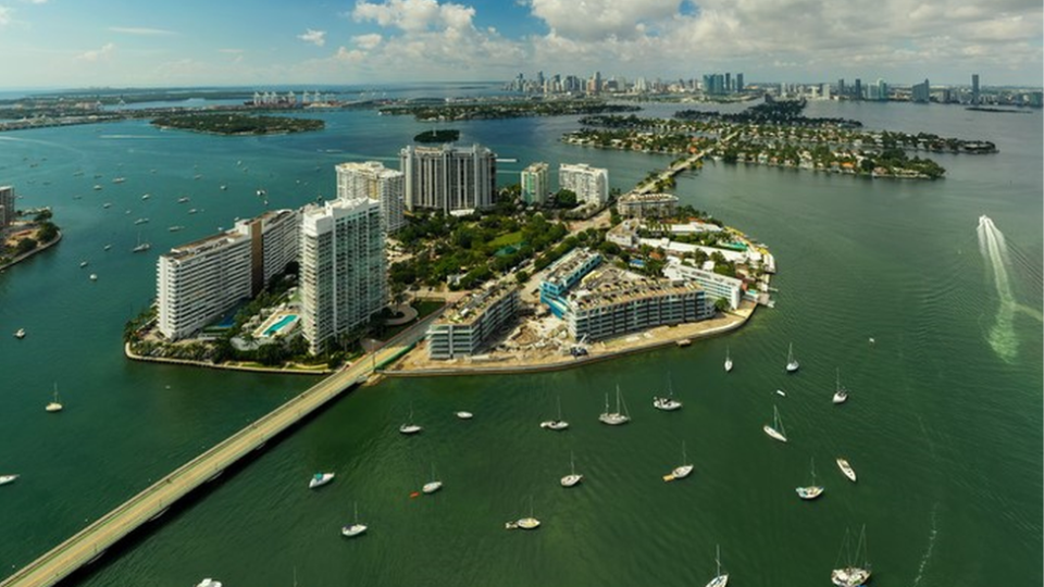 美國弗羅里達州邁阿密附近的人造島威尼斯群島（ Venetian Islands）