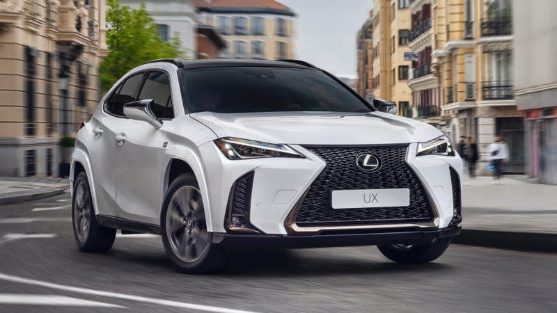 Lexus UX