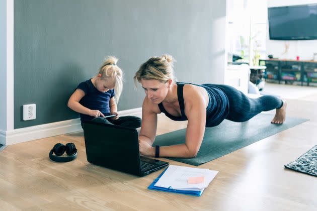 Strengthening your core muscles will help reduce the risk of back injury or pain. (Photo: Kentaroo Tryman via Getty Images)