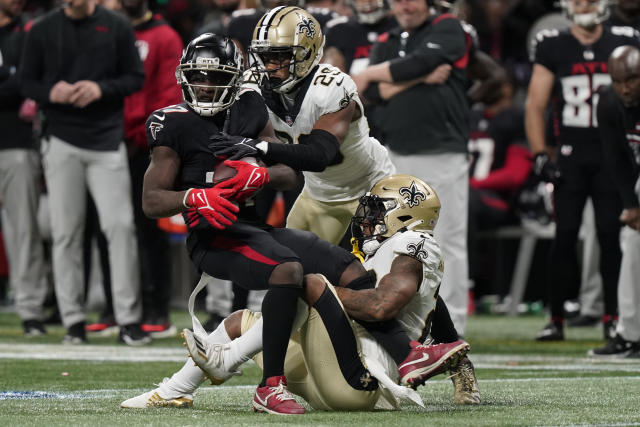 Saints miss wild-card spot despite 30-20 win over Falcons