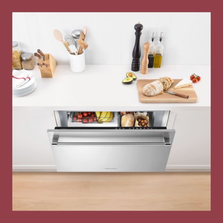 32) Integrated CoolDrawer™ Multi-temperature Drawer