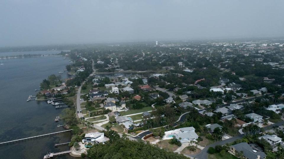 Smoke from Canadian wildfires is affecting air quality in Florida, including Manatee County. View from Palma Sola Blvd. looking north Tuesday, Oct. 3, 2023.