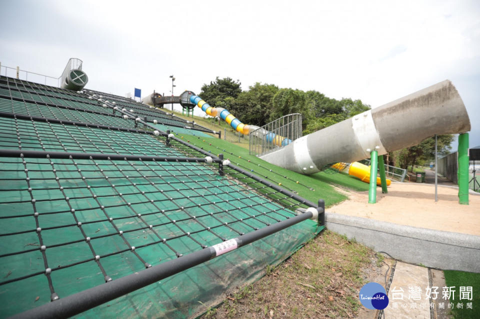 暖暖運動公園遊戲場落成　林右昌邀請大家一起Fun心玩