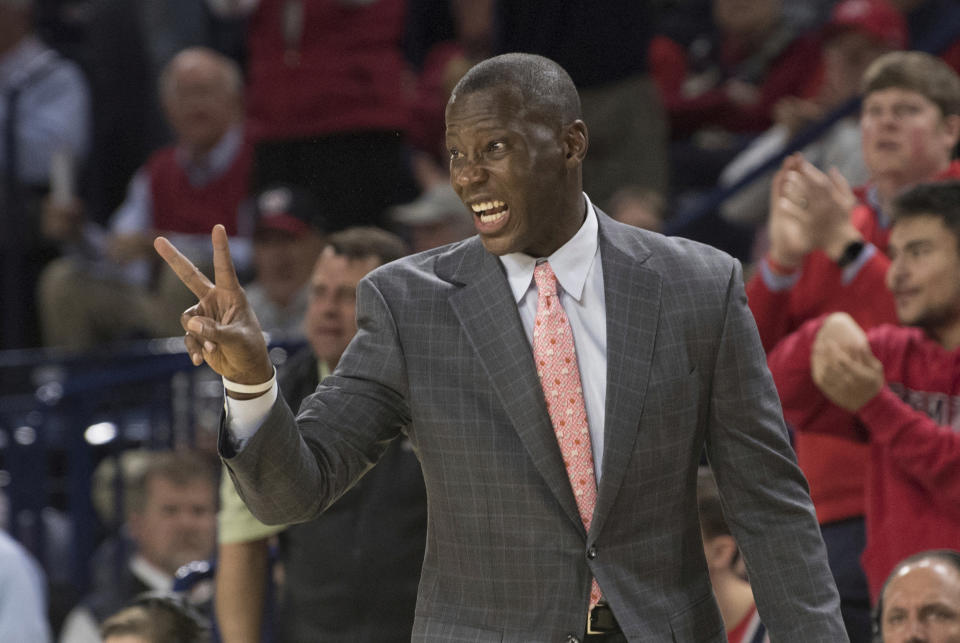 Dayton coach Anthony Grant signals to his team during the first half of an NCAA college basketball game against Richmond in Richmond, Va., Saturday, Jan. 25, 2020. (AP Photo/Lee Luther Jr.)