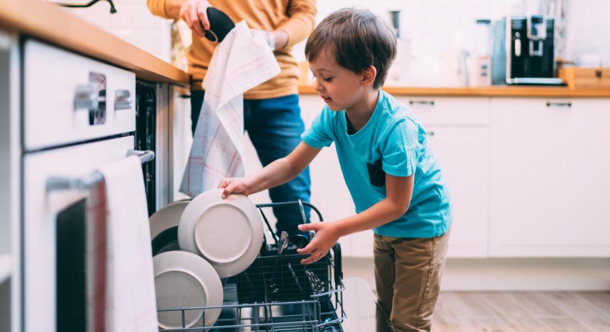 What age should children start chores? (Getty)