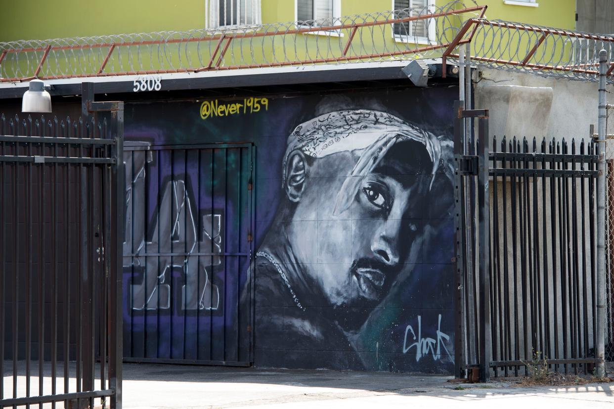 A wall dedicated to the memory of US rapper Tupac Shakur is seen on May 26, 2016 in  Los Angeles, California. (AFP via Getty Images)