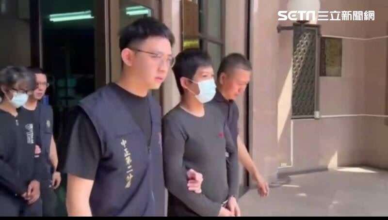 警方訊後將劉男等13人依毒品罪嫌移送法辦。（圖／翻攝畫面）