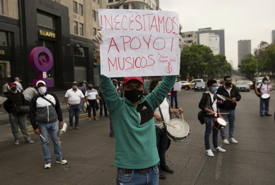 Manifestación de músicos en Ciudad de México (AP Photo/Fernando Llano)