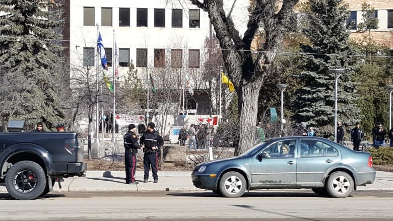 Anti-Islamophobia motion spurs protests — and counter-protests — at Sask. city halls Saturday