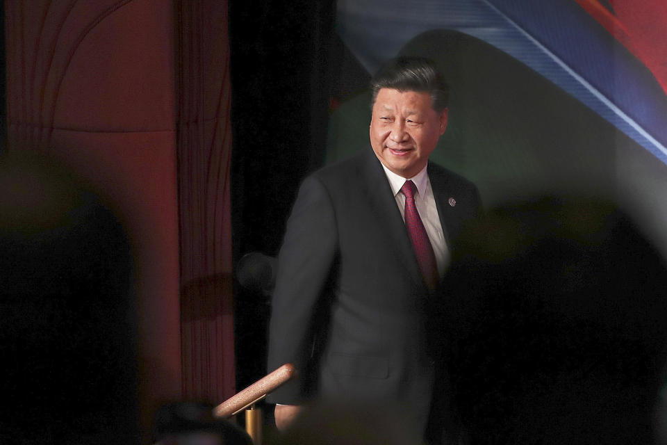 China's President Xi Jinping arrives for the APEC CEO Summit 2018 in Port Moresby, Papua New Guinea, Saturday, Nov. 17, 2018. (Fazry Ismail/Pool Photo via AP)