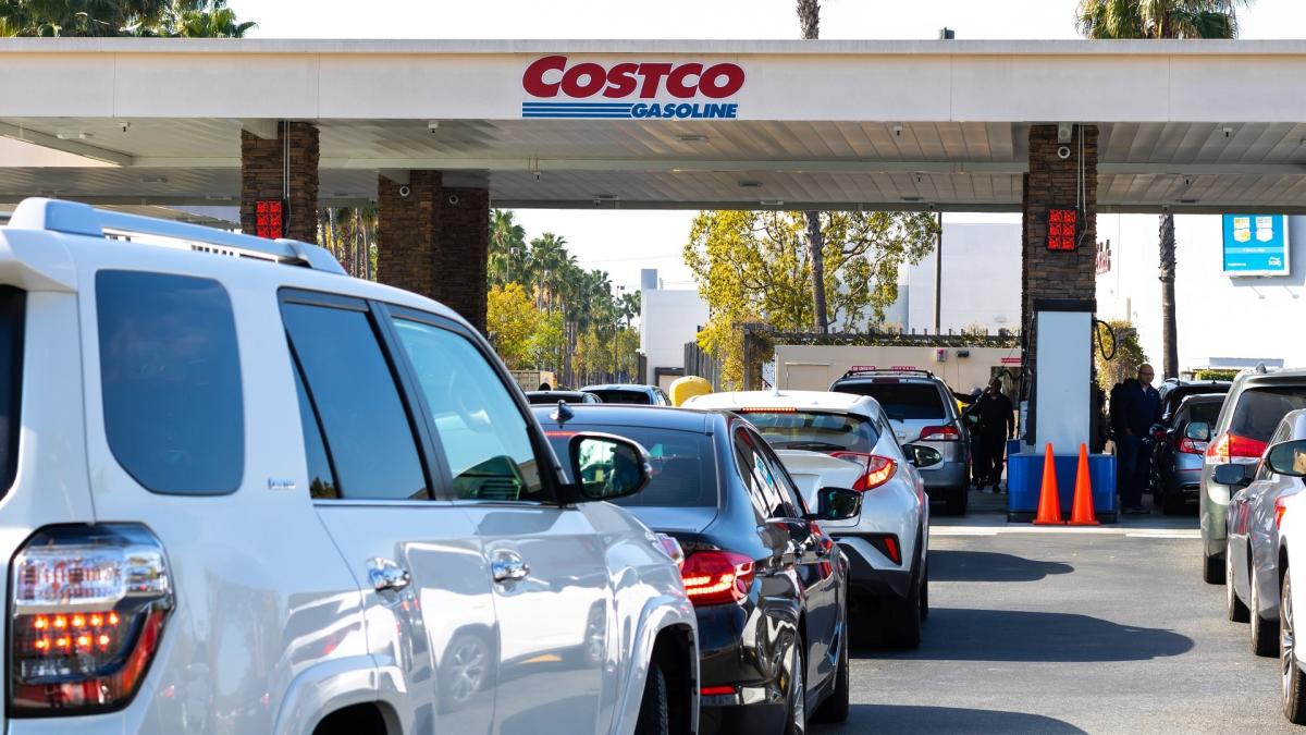 cheap-gas-why-does-costco-have-lower-prices-than-other-stations