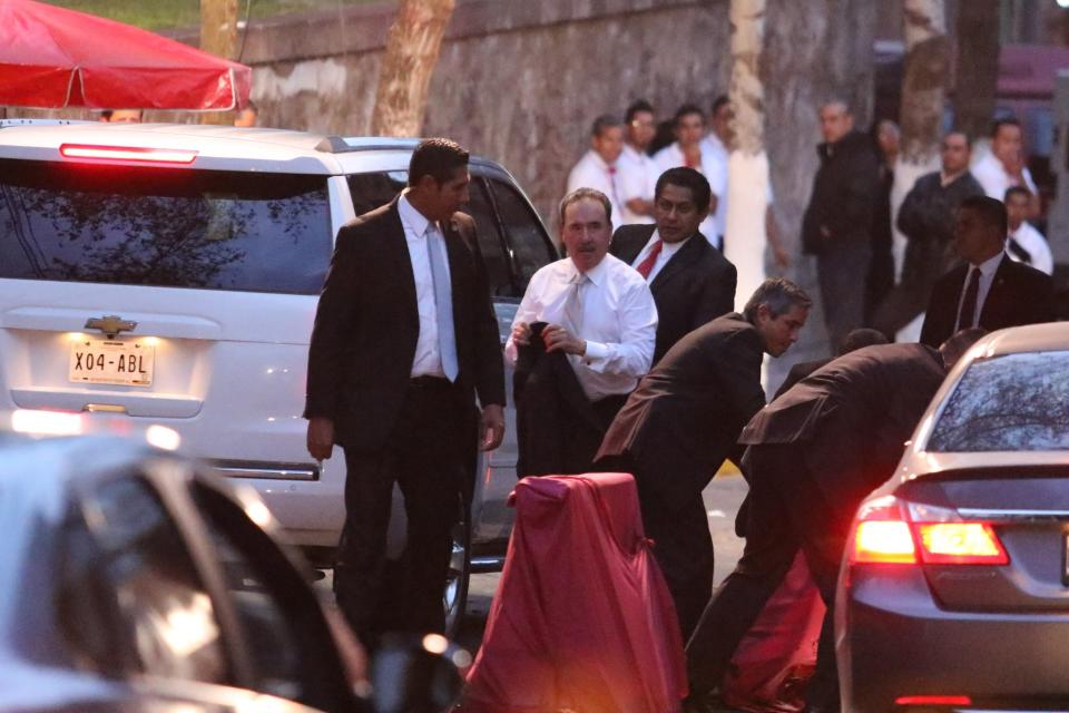 FOTOS: Boda de Eruviel Ávila reúne a políticos, actores... y Laura Bozzo