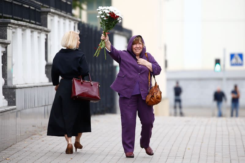 The 2015 Nobel literature laureate Svetlana Alexievich arrives for questioning by state investigative committee in Minsk