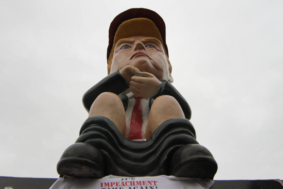 So stellten sich Demonstranten in London Trumps Twitter-Alltag vor. Nun hat der US-Präsident offensichtlich tatsächlich einiges zum Thema Toilette zu sagen. (Bild: Ben Booth/SOPA Images/LightRocket via Getty Images)