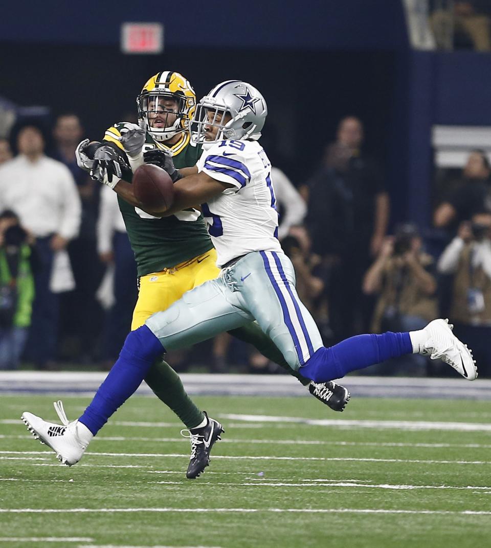 <p>Green Bay Packers strong safety Micah Hyde (33) knocks down a pass intended for Dallas Cowboys wide receiver Brice Butler (19) during the first half in the NFL Divisional Playoff game on Sunday, Jan. 15, 2017 in AT&T Stadium in Arlington, Texas. (Brandon Wade/Fort Worth Star-Telegram/TNS via Getty Images) </p>