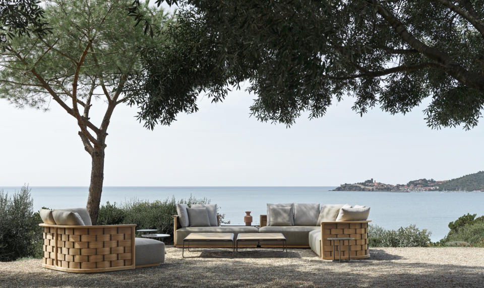 Molteni & C's first outdoor collection was envisaged by Vincent Van Duysen and features the re-imagined the iconic Palinfrasca sofa. At Salone del Mobile, the spotlight will turn to outdoor furniture. 