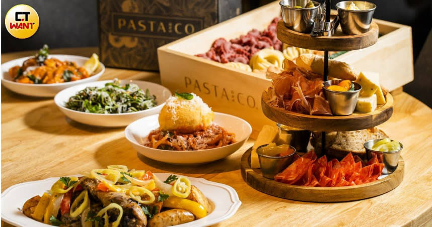 PASTA & CO.提供多款創意義大利麵與結合傳統與創新元素的菜餚。　（圖／莊立人攝）