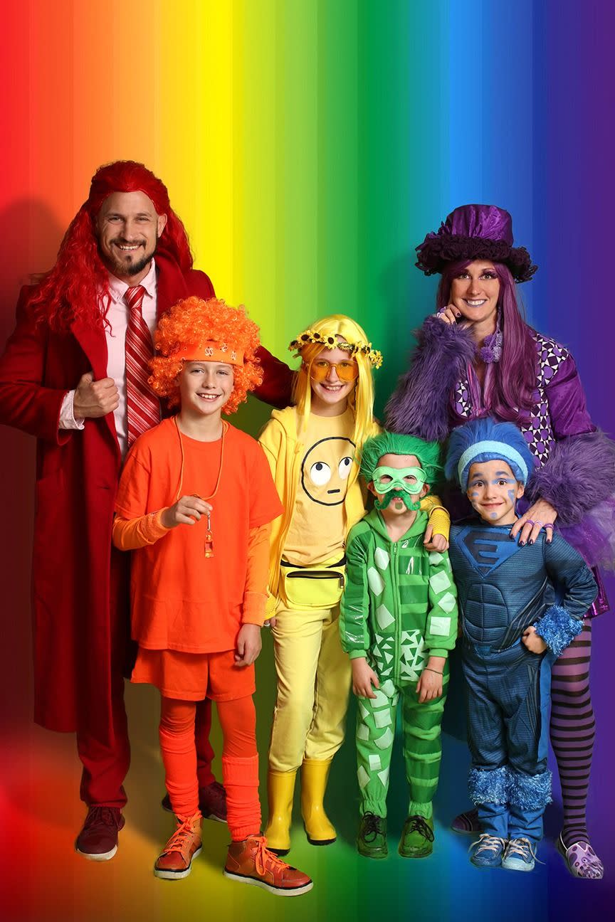 family halloween costumes rainbow