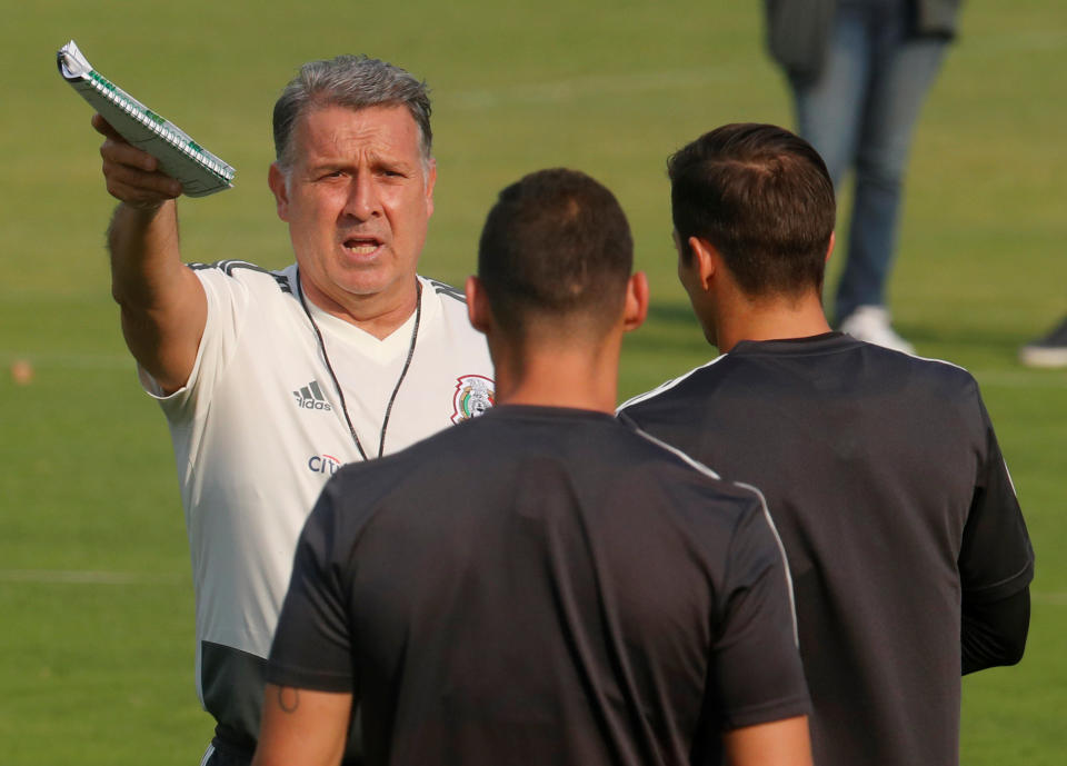 Gerardo Martino con seleccionados mexicanos. / Foto: Reuters