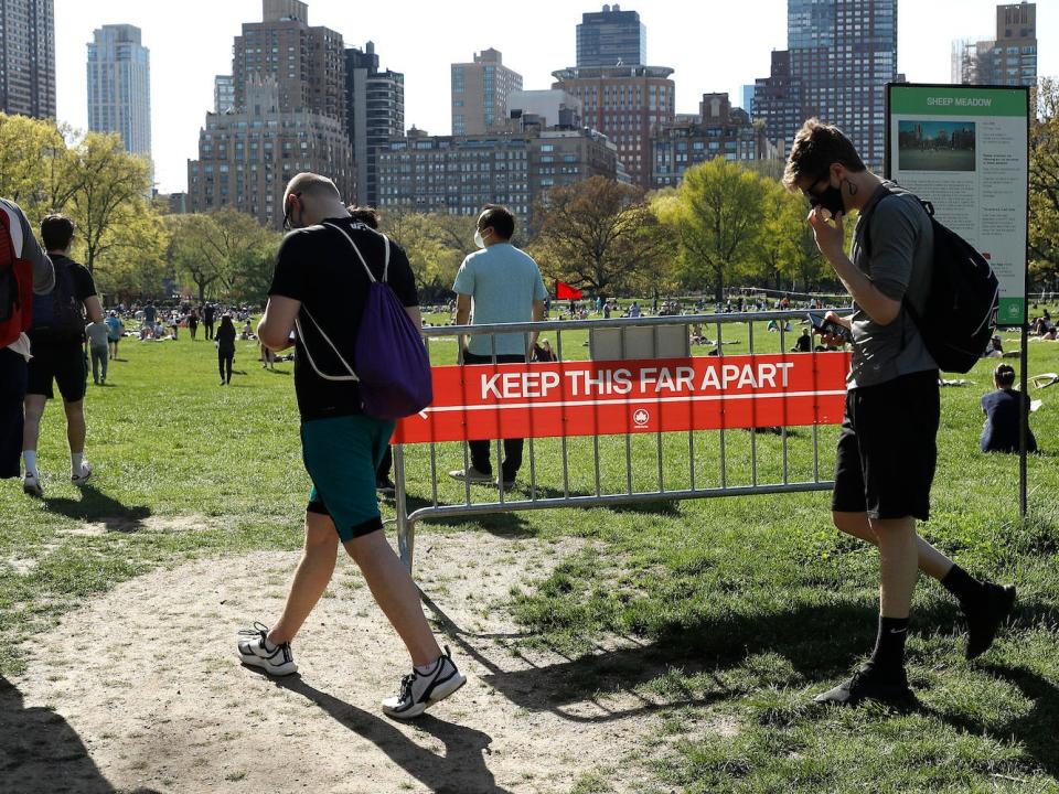 new york city parks busy weekend coronavirus