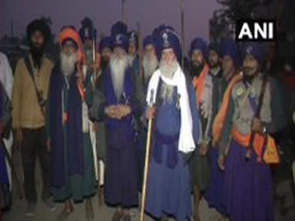 Nihang Sikhs on Thursday reached the Singhu border (Photo/ANI)