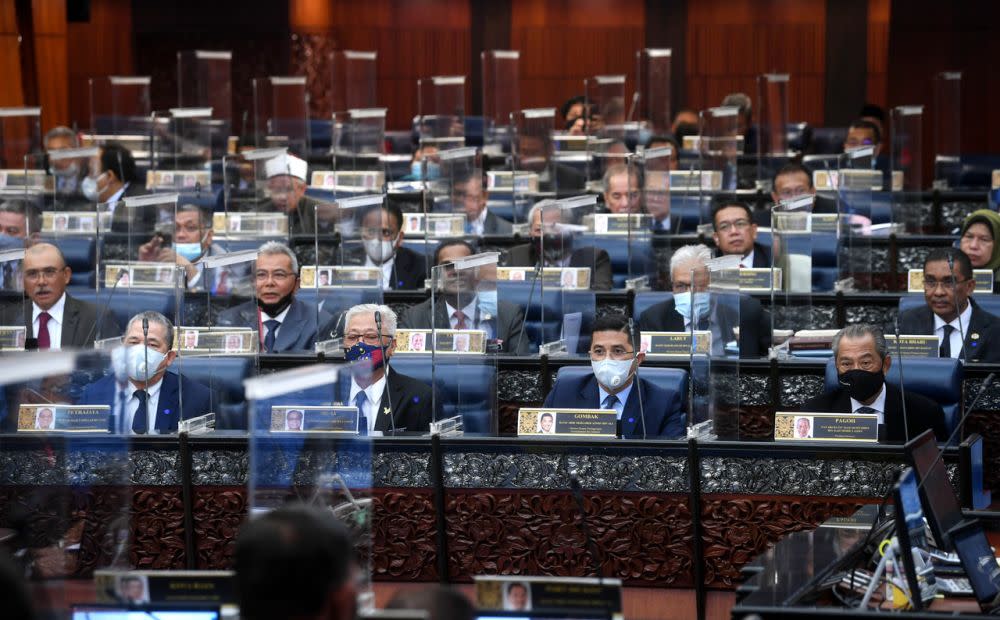 Members of Parliament are pictured in Dewan Rakyat as the 2021 Supply Bill for the Prime Minister's Department is approved at committee stage through bloc voting November 30, 2020. — Bernama pic