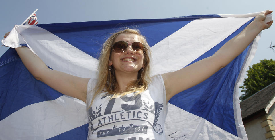 Tennis - Andy Murray Fans in Dunblane