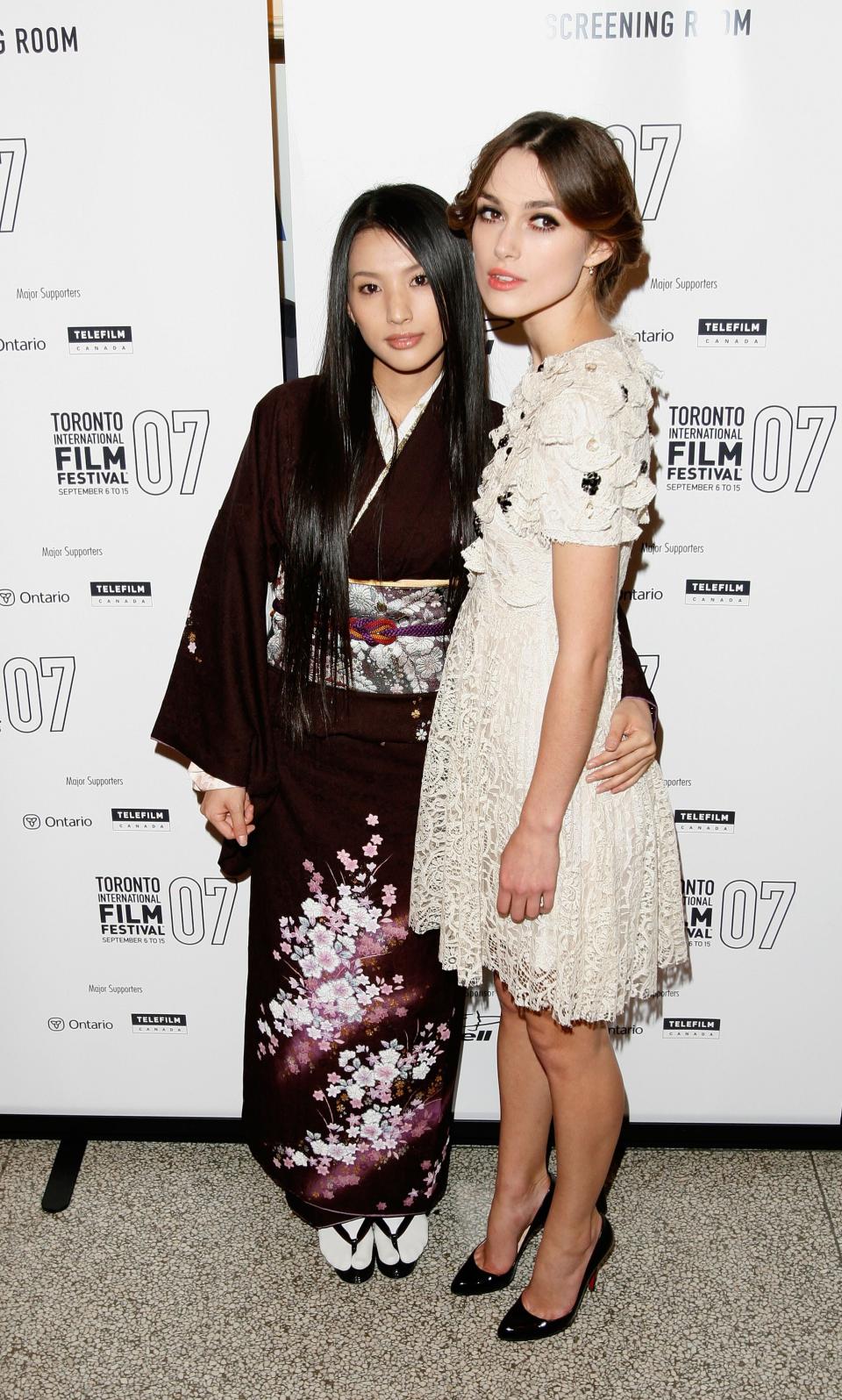 TORONTO, ON - SEPTEMBER 11: Actress Sei Ashina (L) and actress Keira Knightley arrive at the "Silk" Premiere screening during the Toronto International Film Festival 2007 held at the Elgin Theatre on September 11, 2007 in Toronto, Canada. (Photo by Malcolm Taylor/Getty Images)