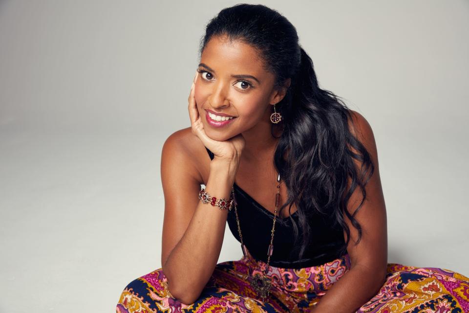 Renée Elise Goldsberry will visit Des Moines to perform with the Des Moines Symphony on Saturday night.