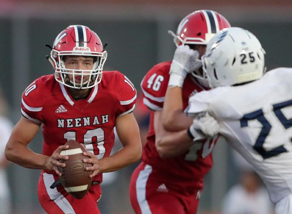 Neenah junior quarterback Evan Vanevenhoven had a breakout season last year for the Rockets, running for 1,185 yards and 14 touchdowns. He also passed for 995 yards and 11 scores.