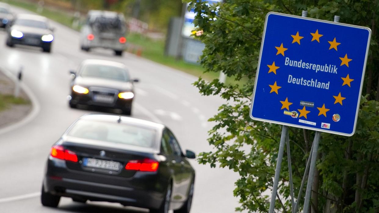 Über die Grenze zwischen Österreich und Bayern kamen 2015 und 2016 kam der allergrößte Teil der Flüchtlinge nach Deutschland. Foto:  Angelika Warmuth