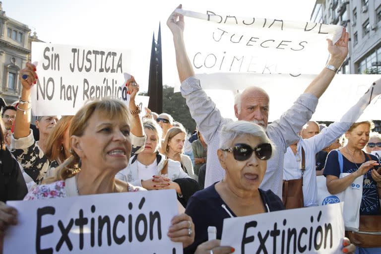 Al reclamo de justicia se sumó la aprobación de la extinción de dominio