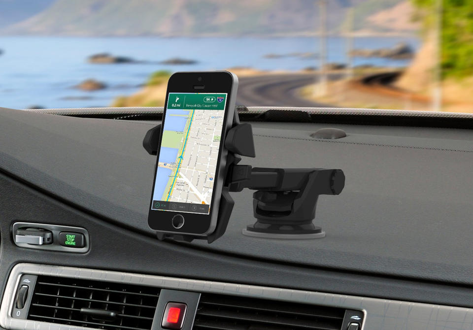 Save 23 percent on this smartphone car mount. (Photo: Amazon)